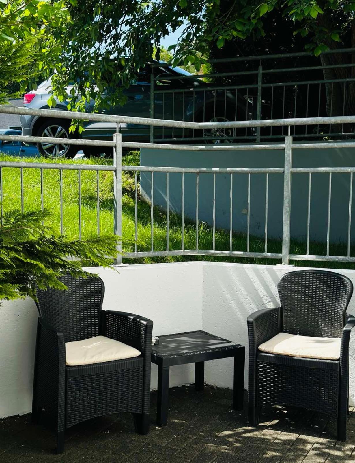 Westfalenpark Apartment With Terrace And Parking Dortmund Bagian luar foto